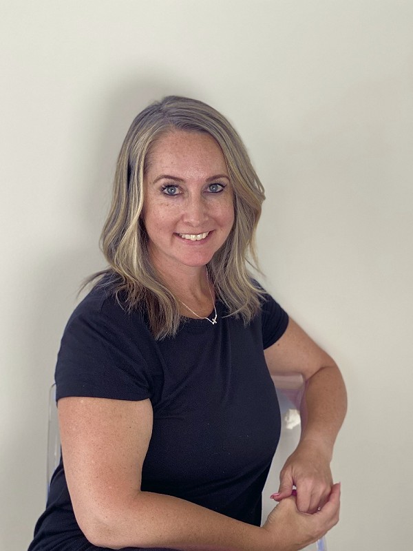 Meghan Bradley, Experienced Stylist at Violet Hair Lounge